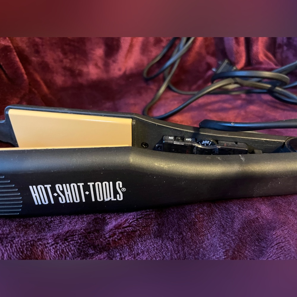 Hot Shot Tools flat iron model # S510132